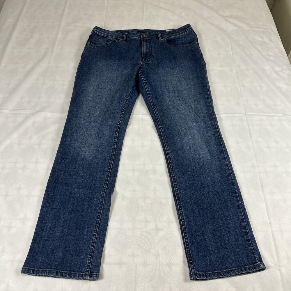 Buffalo David Bitton Jeans - Men’s Straight Fit - Size 34x32 - Medium Blue Wash